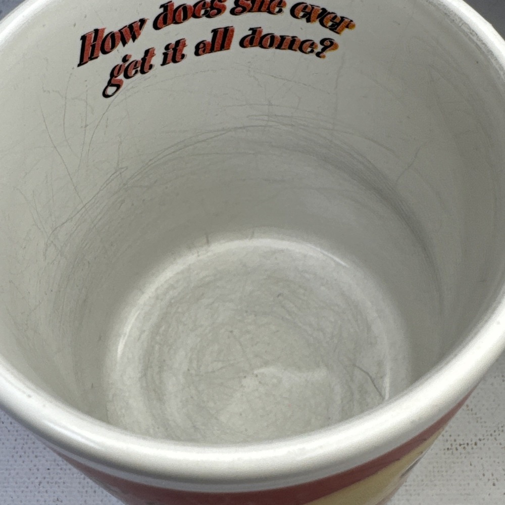 Tweety Bird VTG 2000 "School Design" Worlds Busiest Mom 10 oz Coffee Tea Cup Mug - Picture 7 of 11